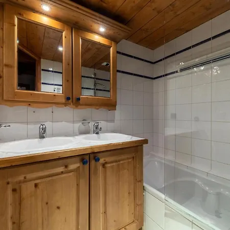 Fermes De Meribel Bat A - Duplex Situe Dans Le Quartier De Meribel Village Mae-5833